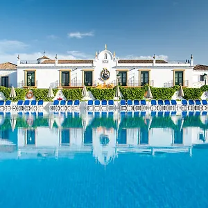 Hotel Globales Pueblo Andaluz, San Pedro de Alcántara
